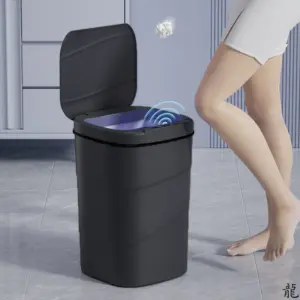 Cubo de basura con cierre automático sin contacto con Sensor inteligente, alimentado por batería para baño, casa y oficina
