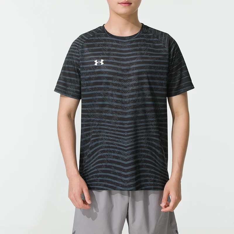 Underarmour Camiseta de manga corta para hombre, ropa deportiva transpirable para entrenamiento, camiseta informal con cuello redondo, camiseta de secado rápido 24500510-001